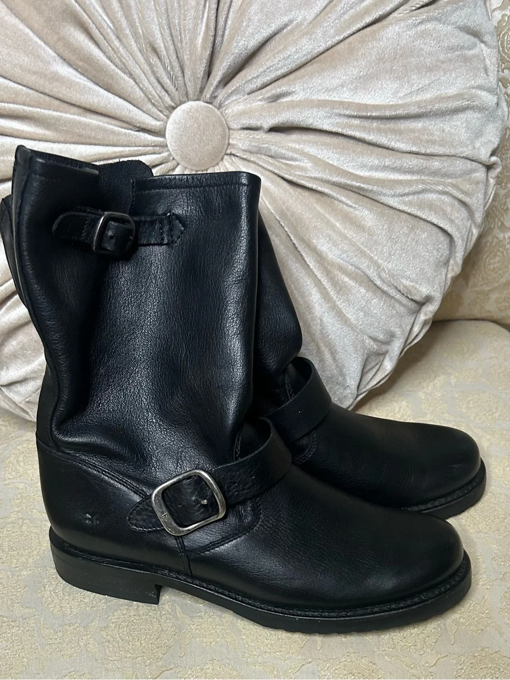 ❤️ FRYE LEATHER VERONICA HARNESS SHORT WOMENS BOOTS MOTO INSPIRED GRUNGE, BOHO